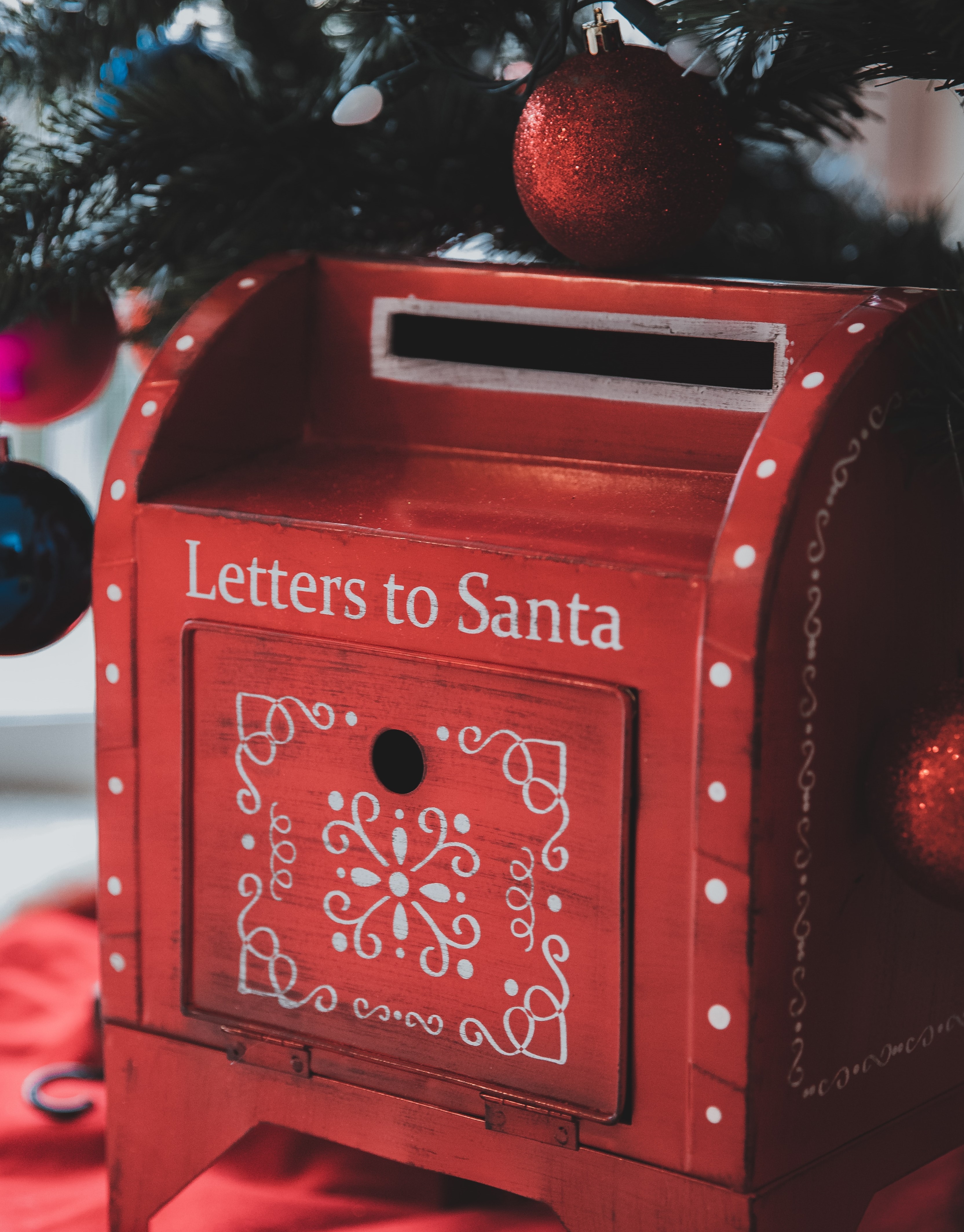 santas-mailbox.jpg